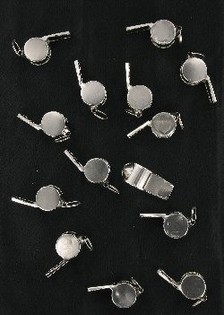 Arbiterspfeifen aus Metall (100 Stk.)
