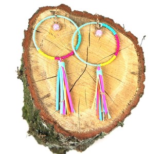 Laang multicolor Ouerr&eacute;ng am Ibiza-Look (1 Stk.)