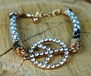 Ibiza Look Armband mat Peace-Zeechen Schwaarz/W&auml;iss (1 Stk.)