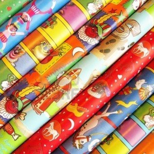 Rollen Kleeschen Sinterklaas Kaddoaspabeier 250 x 50 cm (5 Stck.)